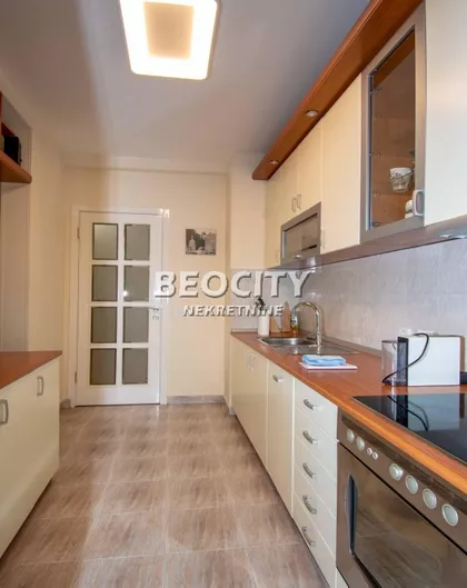 Prve pruge | 4zida.rs