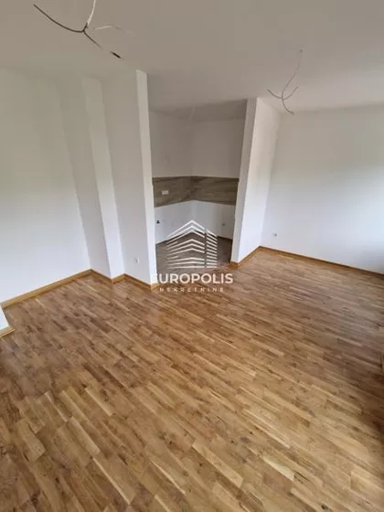 Rakovica - Centar | 4zida.rs