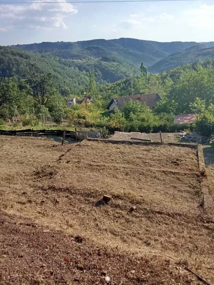 Lovačka | 4zida.rs