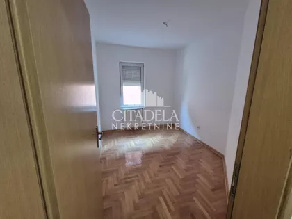 Petra Jovanovića | 4zida.rs