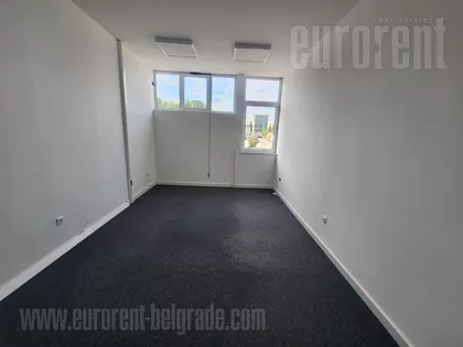 STEPA STEPANOVIĆ | 4zida.rs