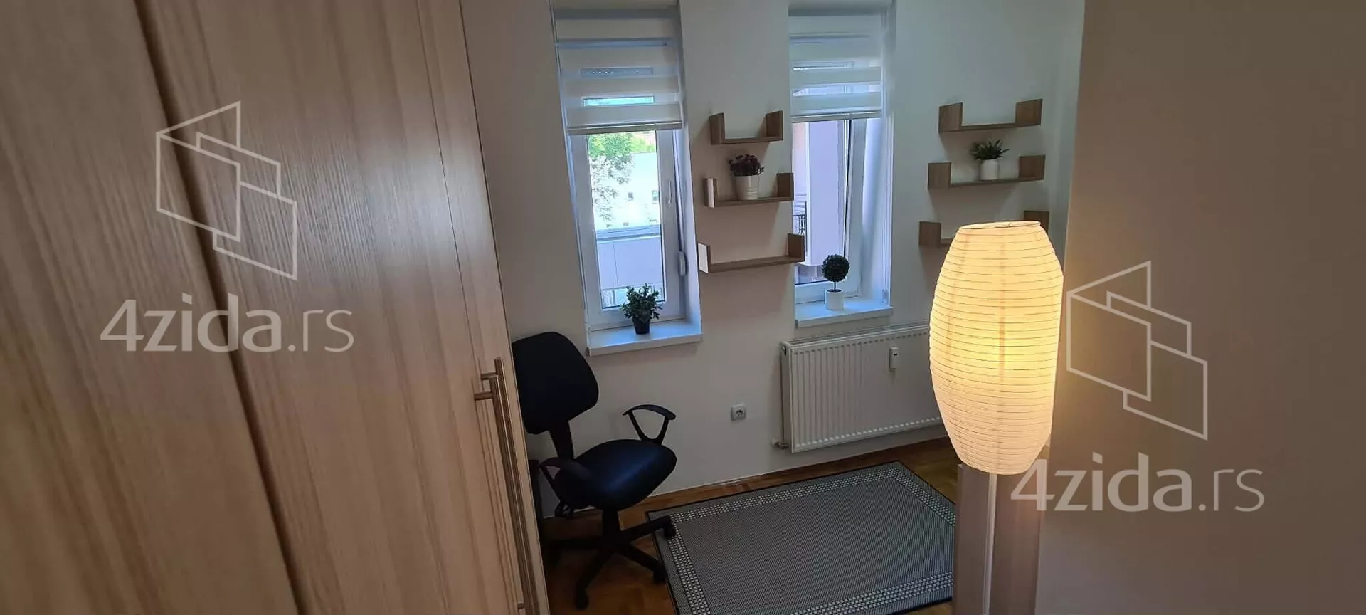 Dvoiposoban stan | 4zida