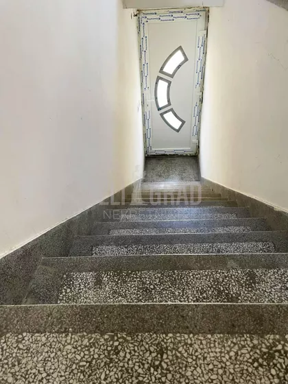 Vojinovića kula | 4zida.rs