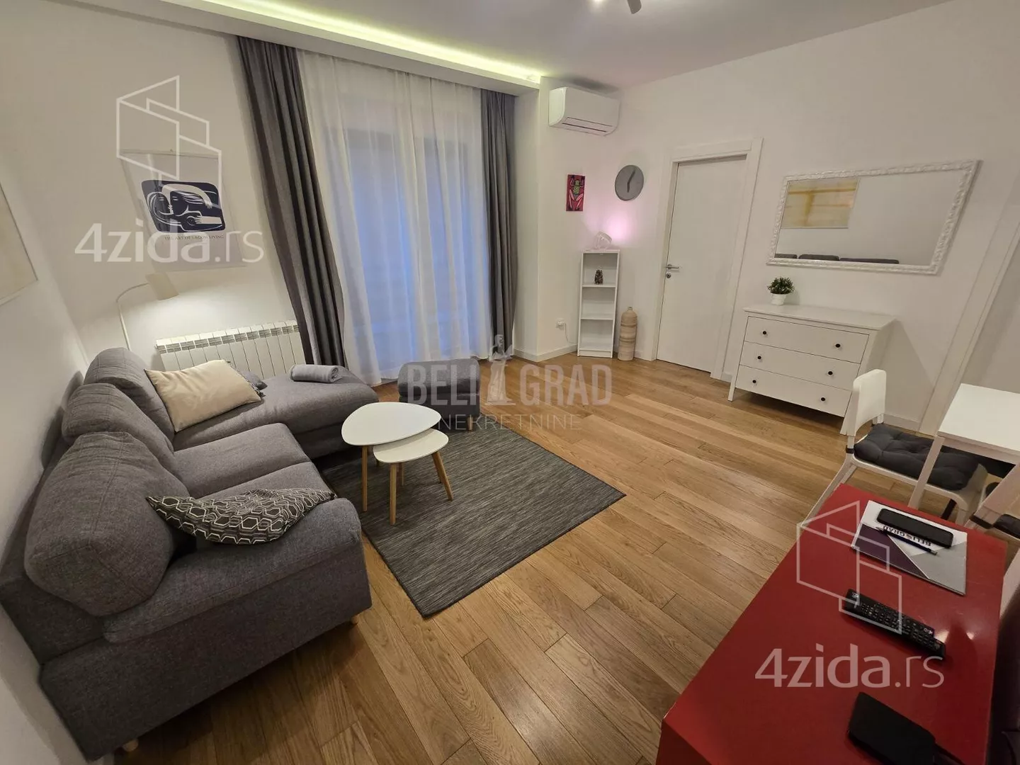 Dvoiposoban stan | 4zida