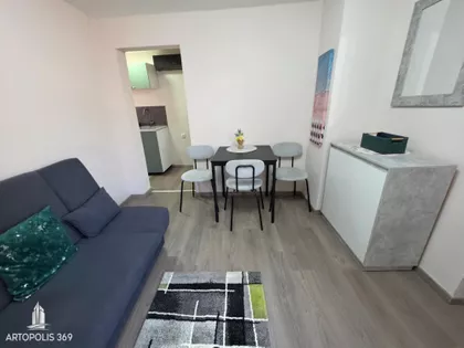 Cara Dušana | 4zida.rs