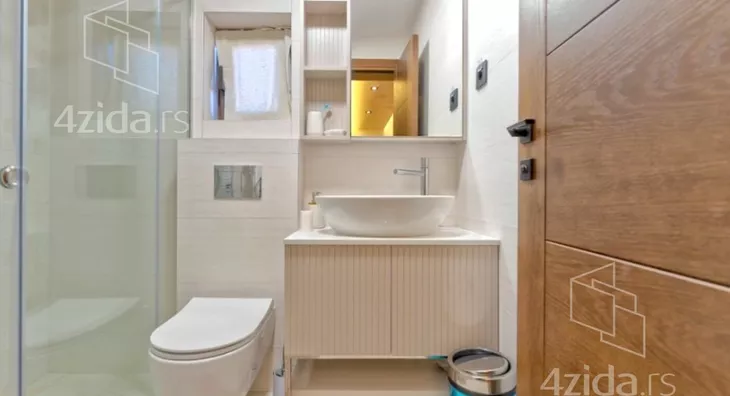 Šestosoban stan | 4zida