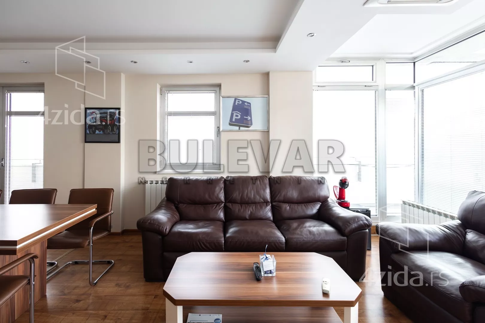 Lokal | 4zida