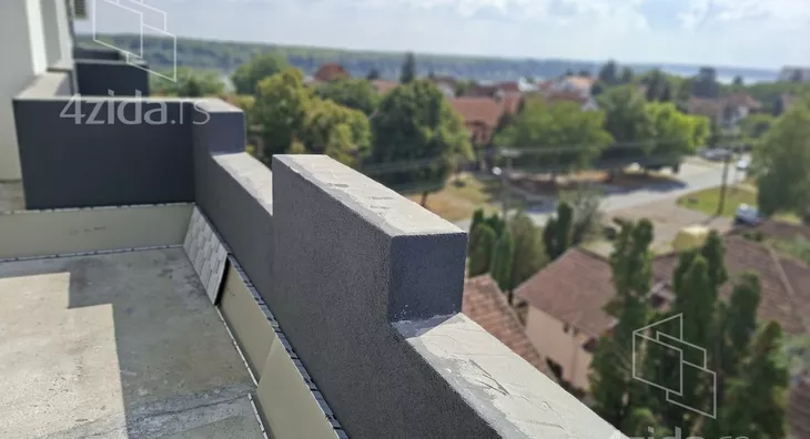 Troiposoban stan | 4zida