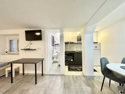 Nemanjina | 4zida.rs