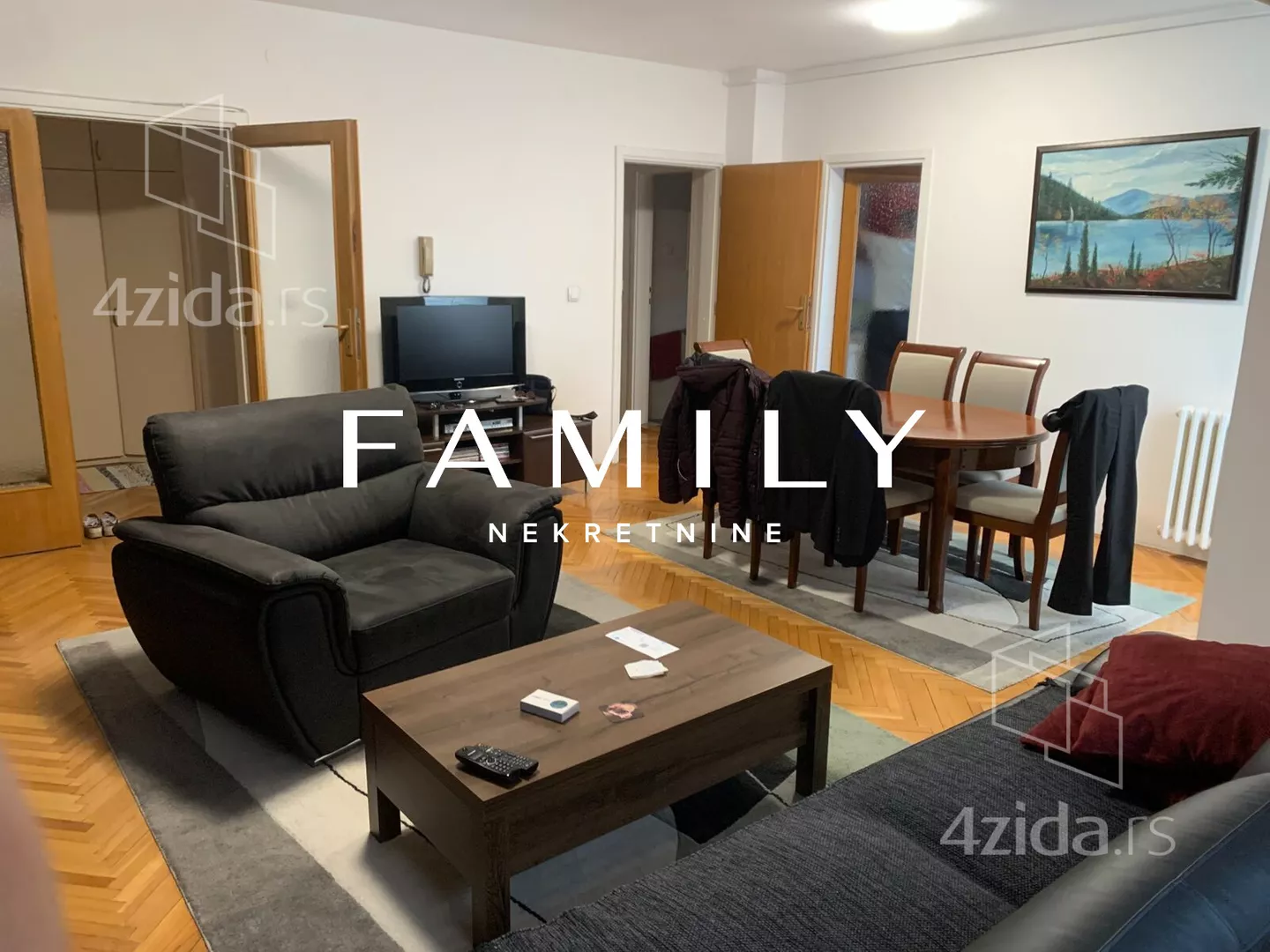 Troiposoban stan | 4zida