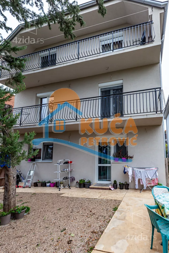 3-etažna kuća | 4zida