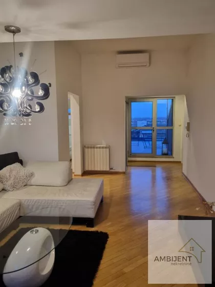 Gundulićev Venac | 4zida.rs