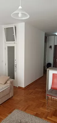 VLADIMIRA GORTANA | 4zida.rs