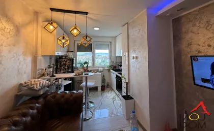 Bulevar Oslobođenja | 4zida.rs