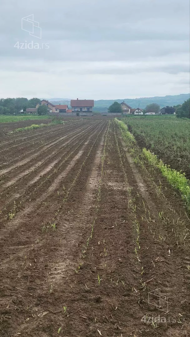 Poljoprivredno zemljište | 4zida