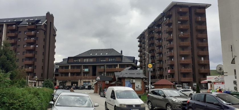 Jednoiposoban stan, Zlatibor