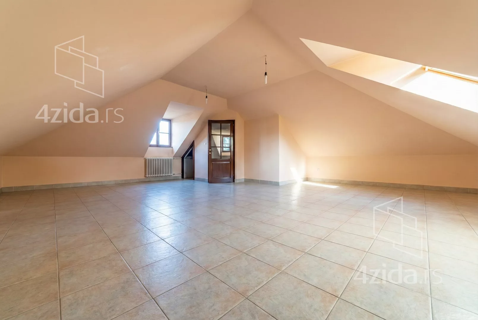 3-etažna kuća | 4zida