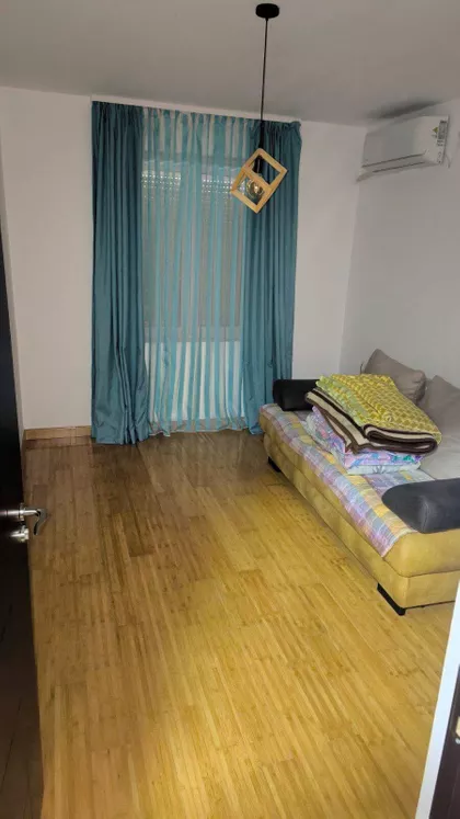 Milovana Krstića | 4zida.rs