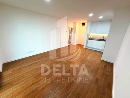 Delta | 4zida.rs