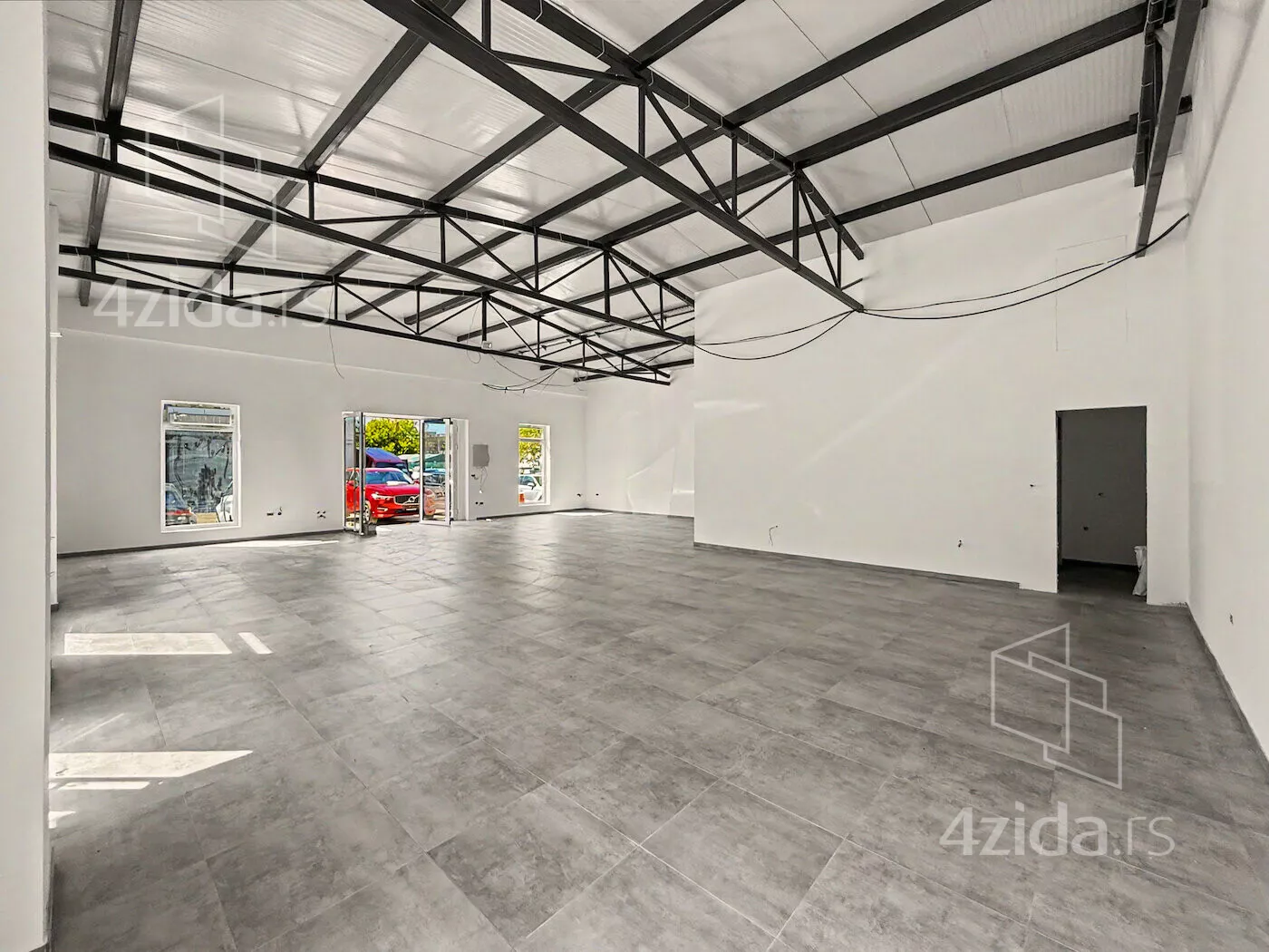 Lokal | 4zida
