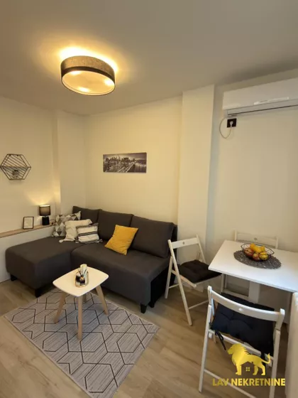 KRALJEVIĆA MARKA | 4zida.rs