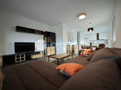 Lipov Gaj | 4zida.rs