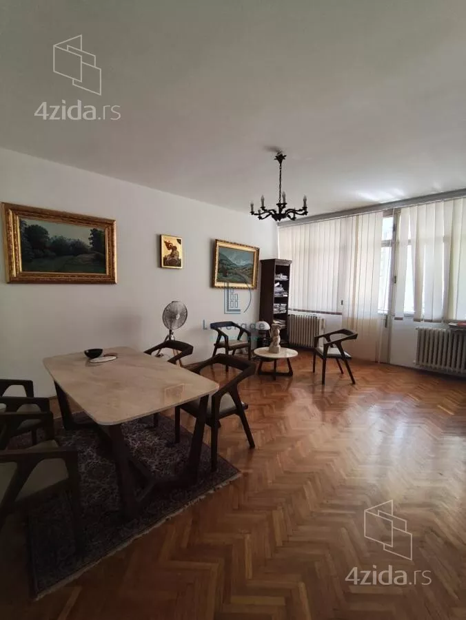 Fotografija stana 9 od 13