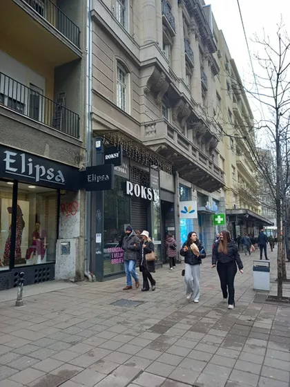 KRALJA MILANA | 4zida.rs