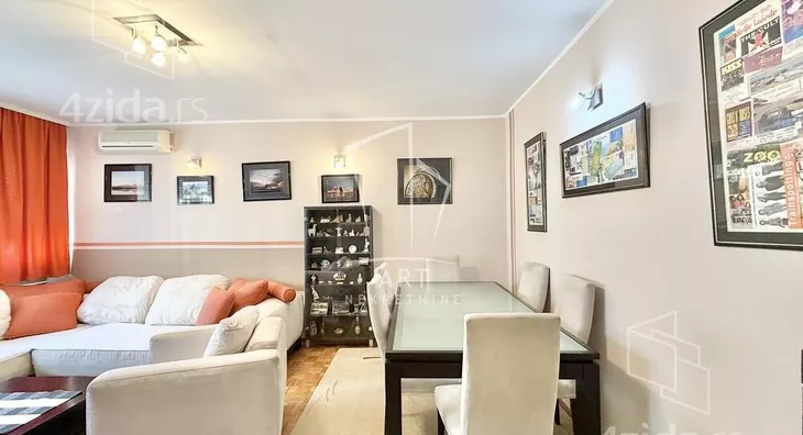 Troiposoban stan | 4zida