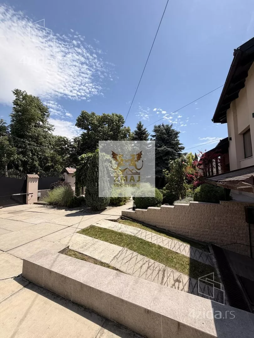 Kuća | 4zida