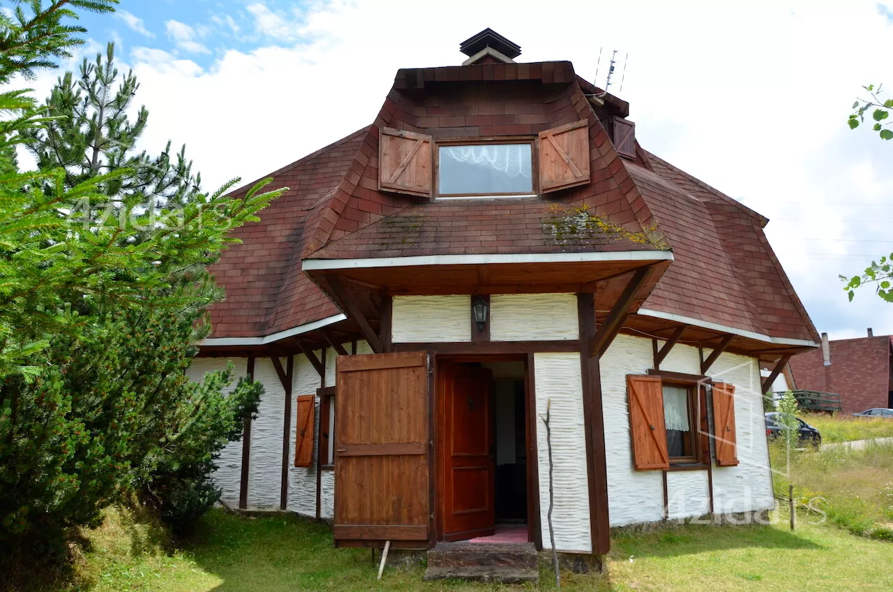 4-etažna kuća | 4zida