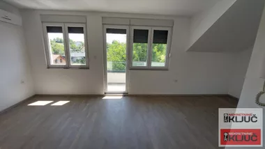 Sremska Kamenica