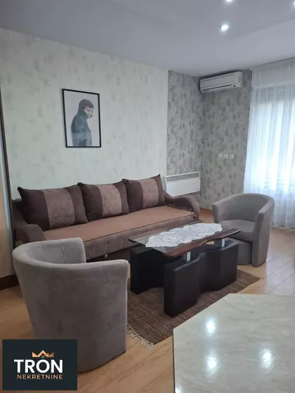 Nemanjina 15V | 4zida.rs