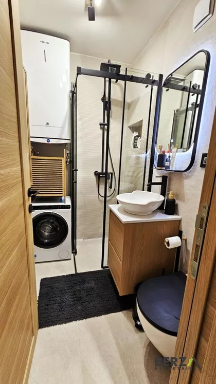 Železnička stanica | 4zida.rs