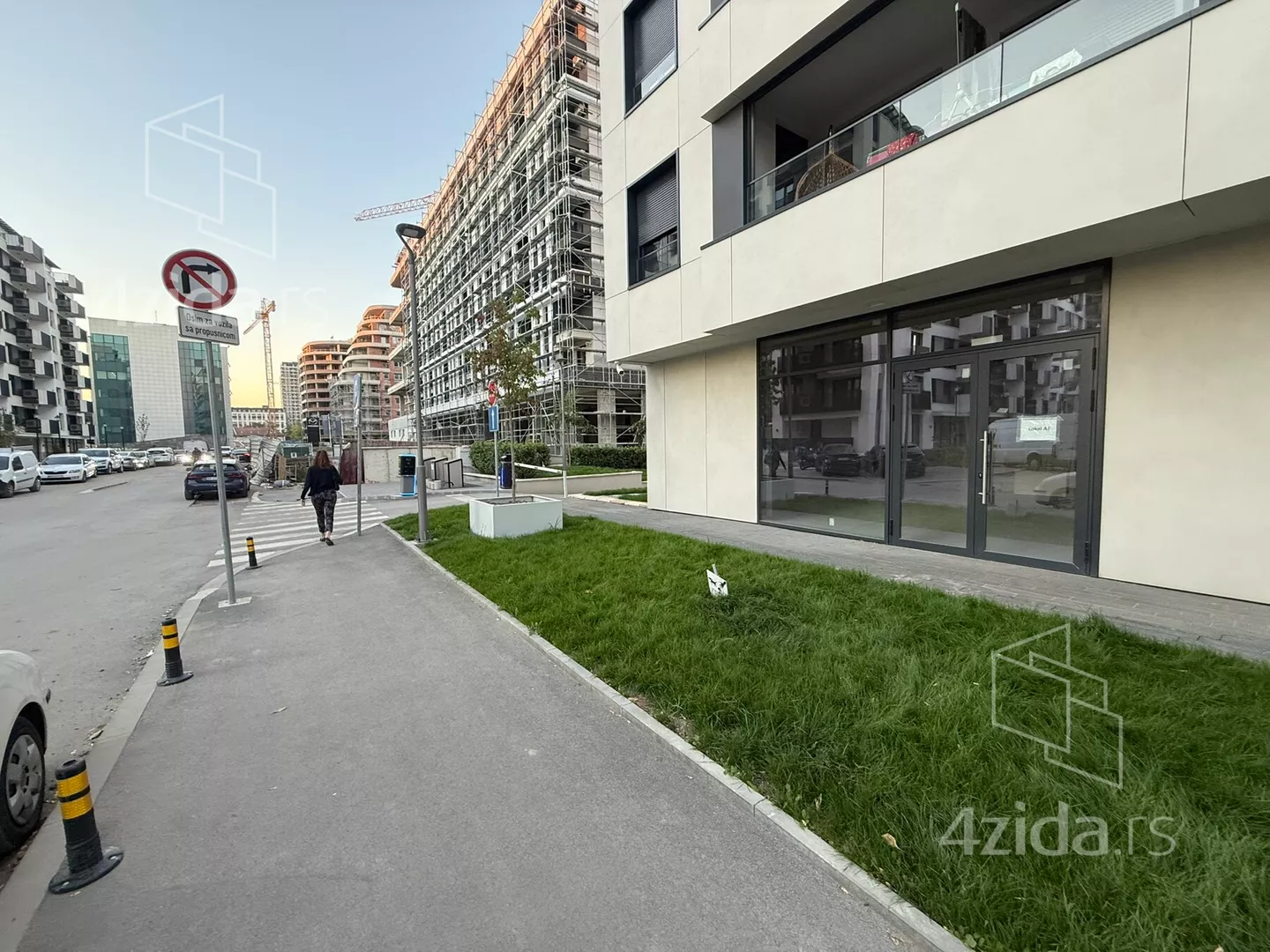 Kancelarija | 4zida
