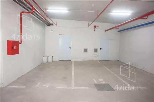 Garaža | 4zida