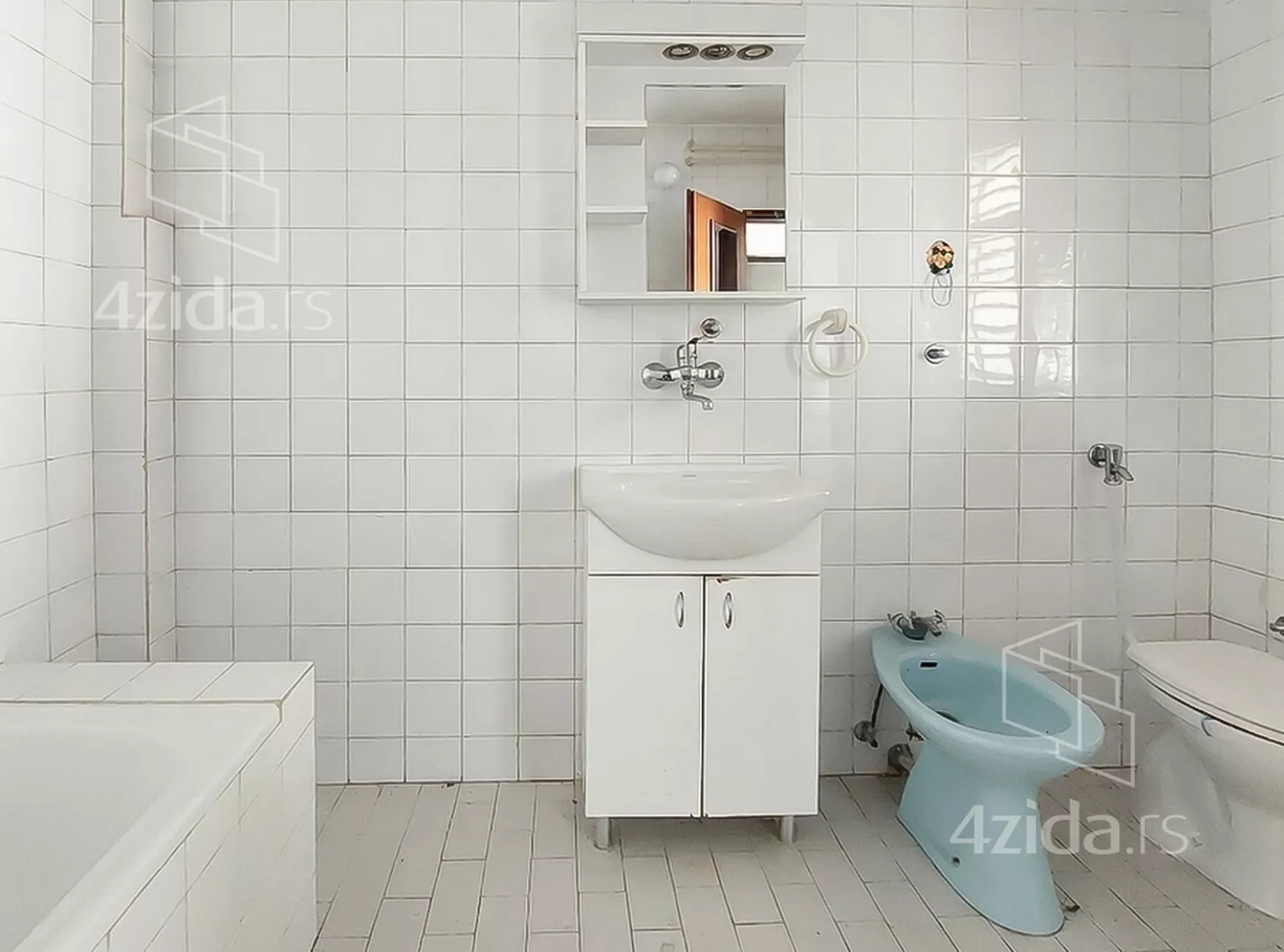 3-etažna kuća | 4zida