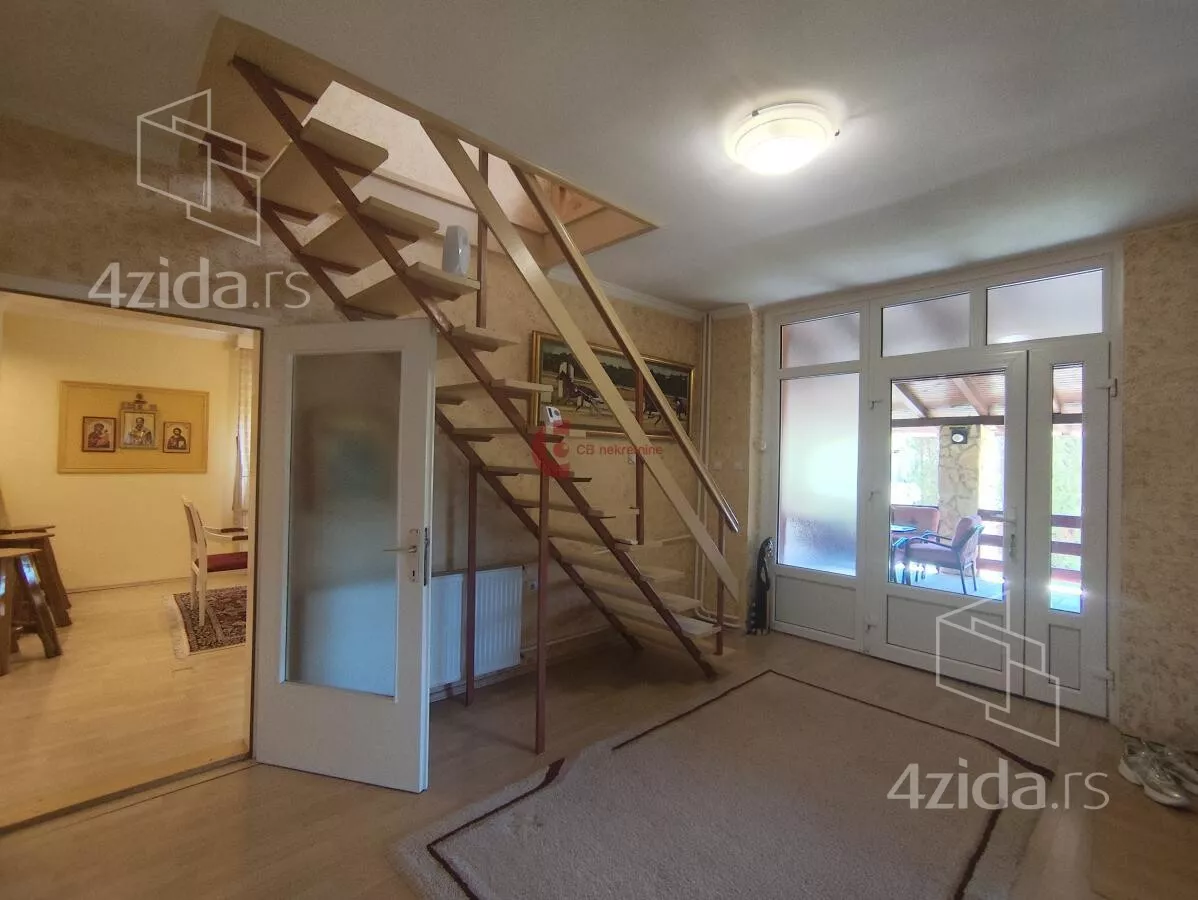 Kuća | 4zida
