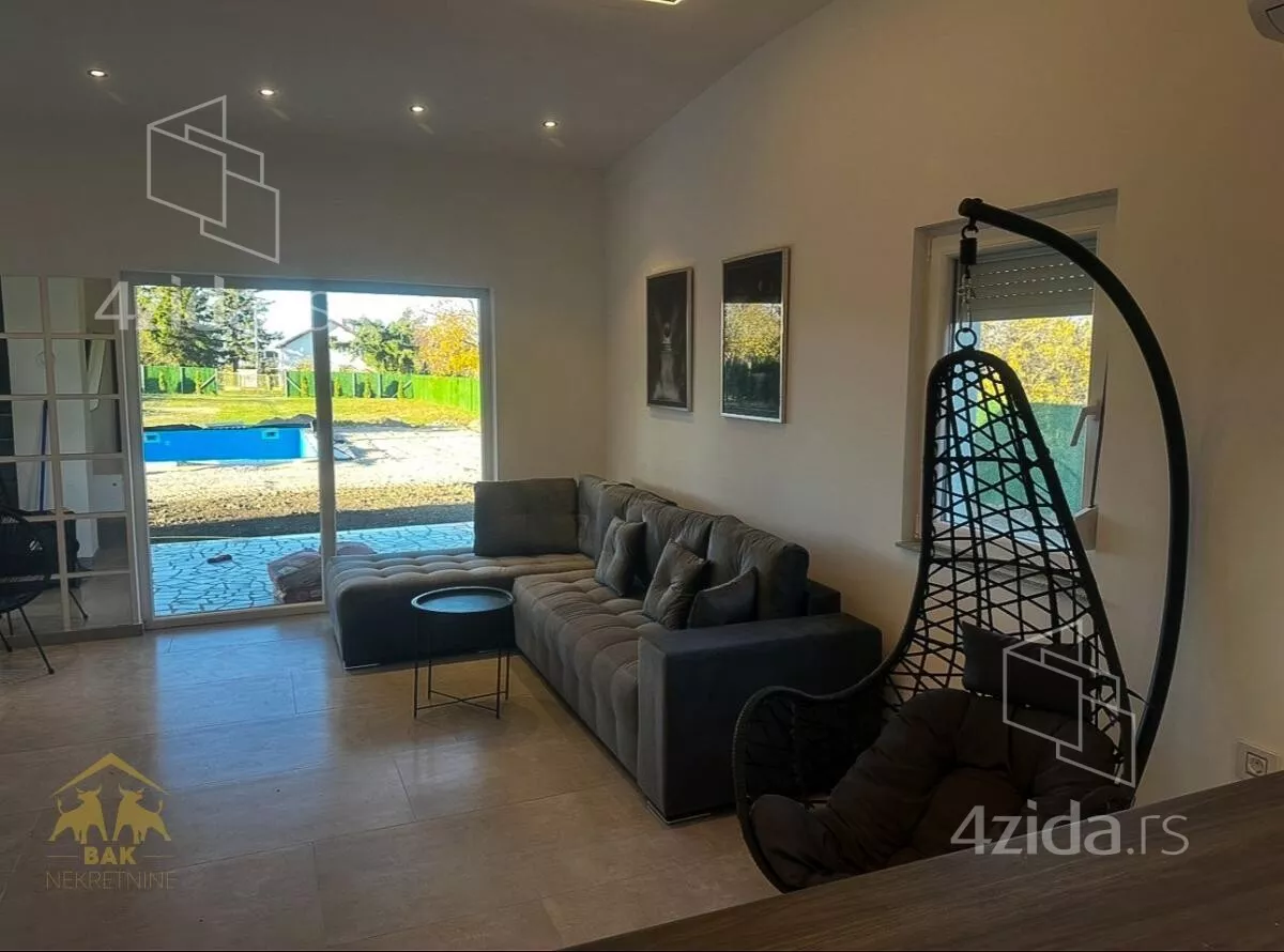 Kuća | 4zida