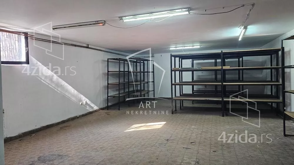 Poslovni prostor | 4zida