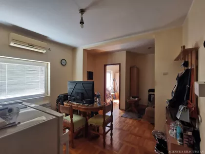 Vašarište | 4zida.rs