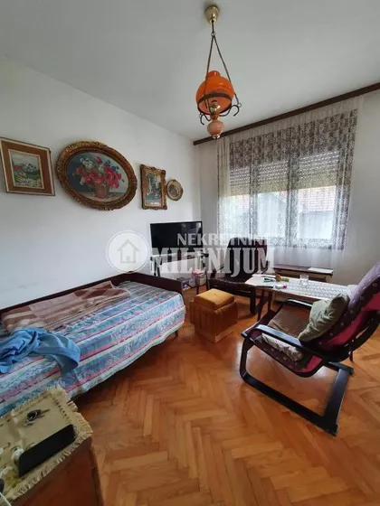 Obrenovića | 4zida.rs
