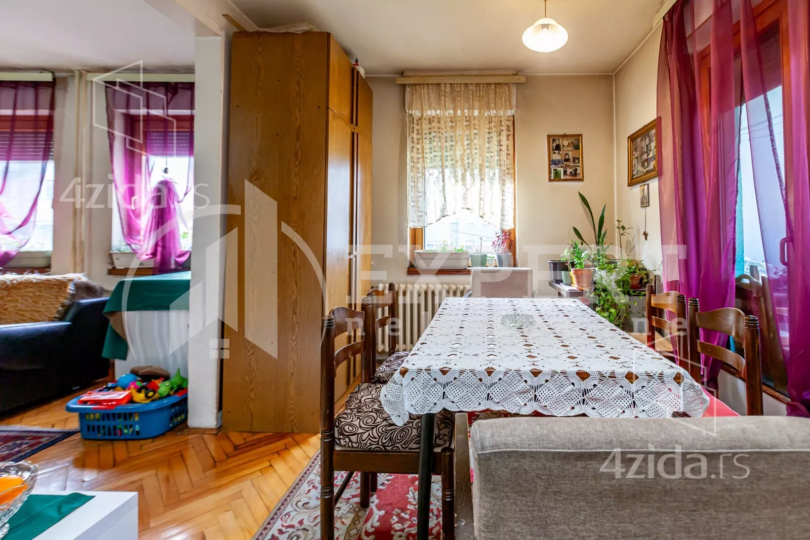 Dvoiposoban stan | 4zida