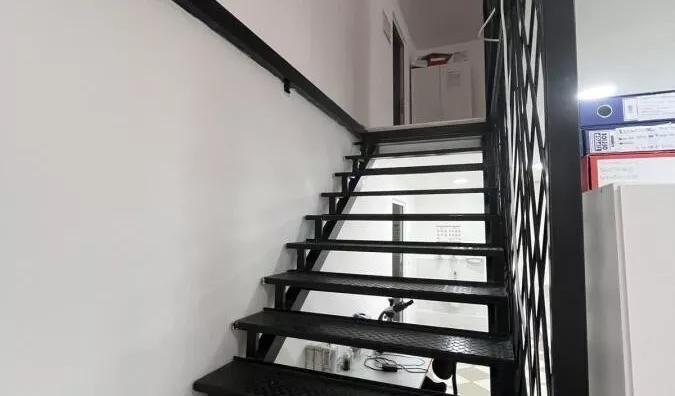 Lokal | 4zida