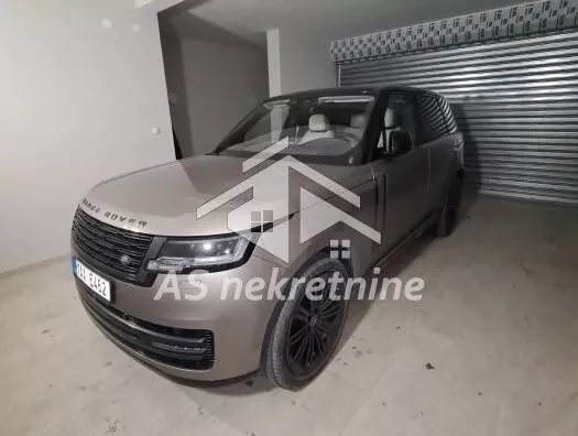 Šestosoban stan | 4zida