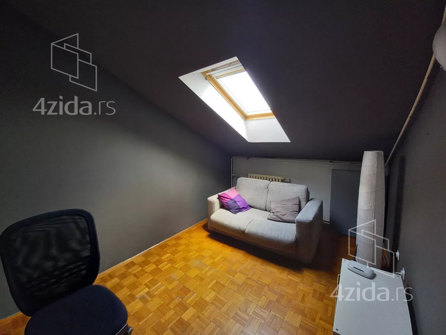 Troiposoban stan | 4zida
