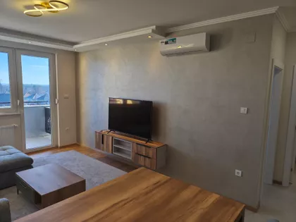 Partizanskih Baza | 4zida.rs