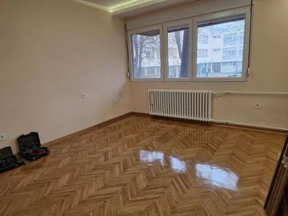 Stari Grad | 4zida.rs