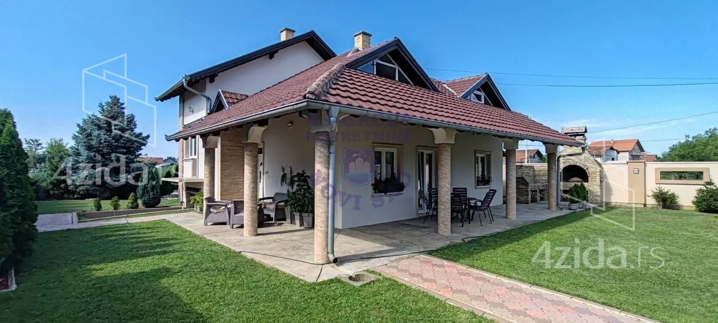 3-etažna kuća | 4zida