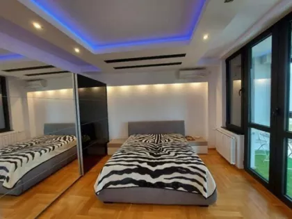 Crveni Krst Zvezdara | 4zida.rs